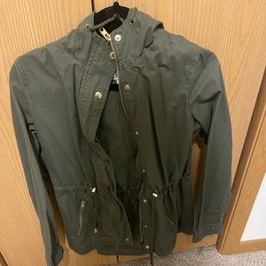 Olive green light parka jacket